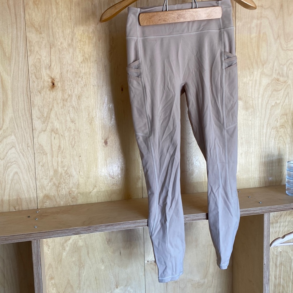 Medium Fabletics Yoga pants Long Nude